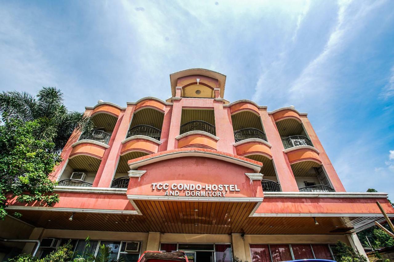 Oyo 192 Tcc Condo-Hostel Davao City Esterno foto