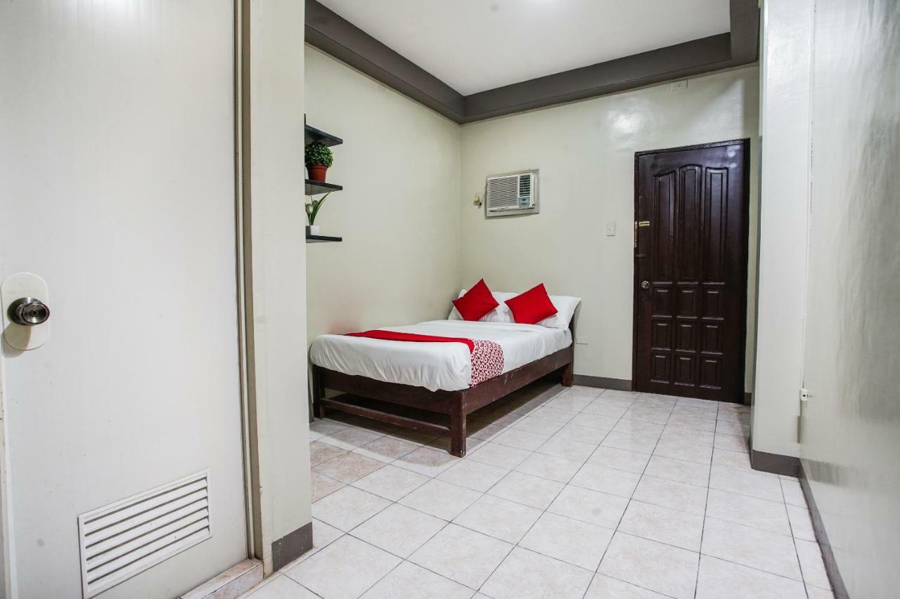 Oyo 192 Tcc Condo-Hostel Davao City Esterno foto