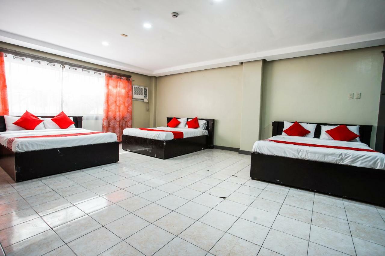 Oyo 192 Tcc Condo-Hostel Davao City Esterno foto